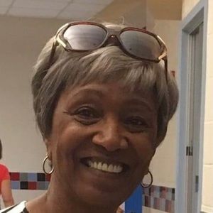 Meet your Posher, Myra